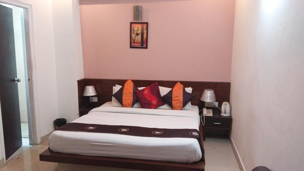 Airport Hotel Port View Нью-Дели Номер фото